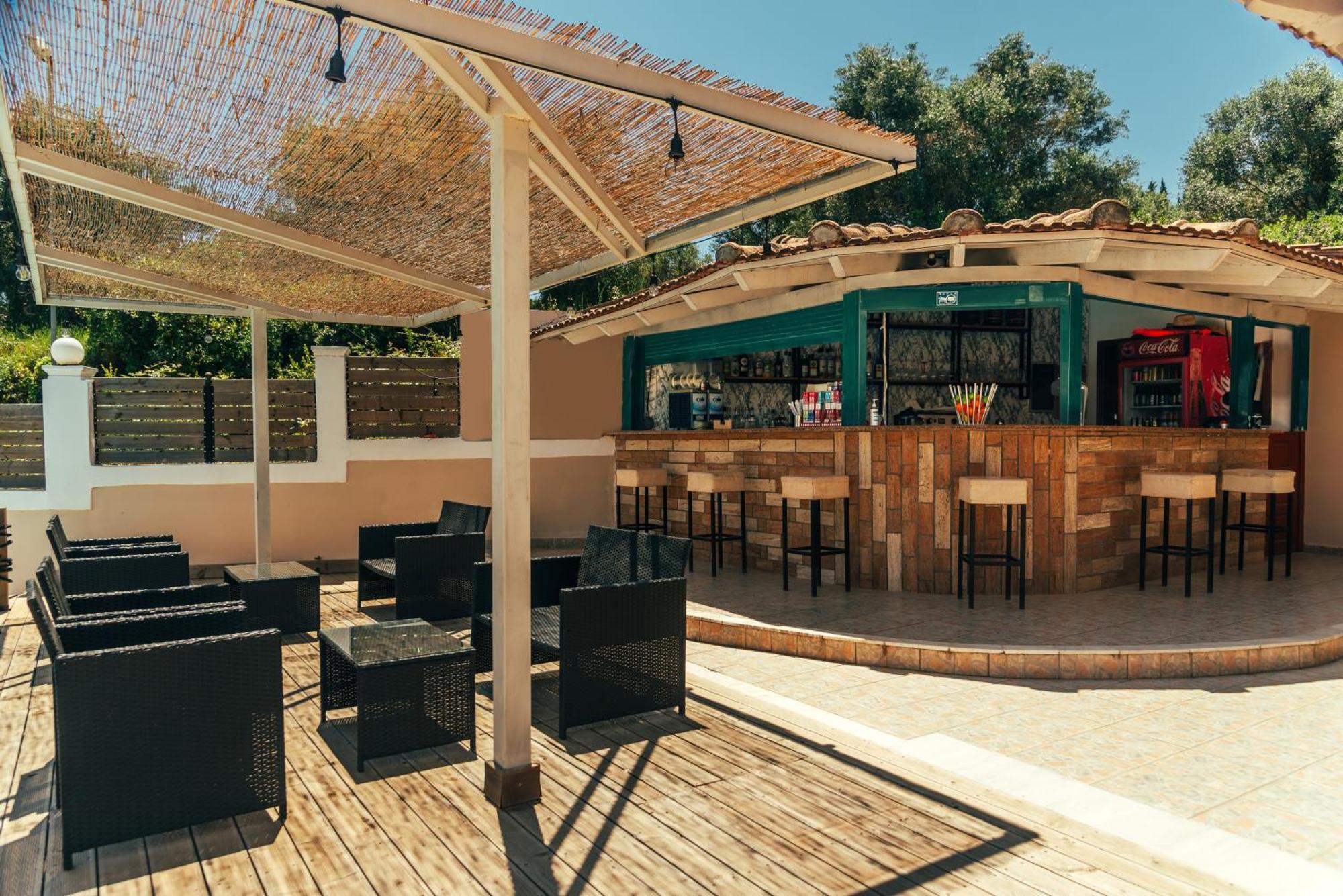 Kalypso Studio Resorts 2*