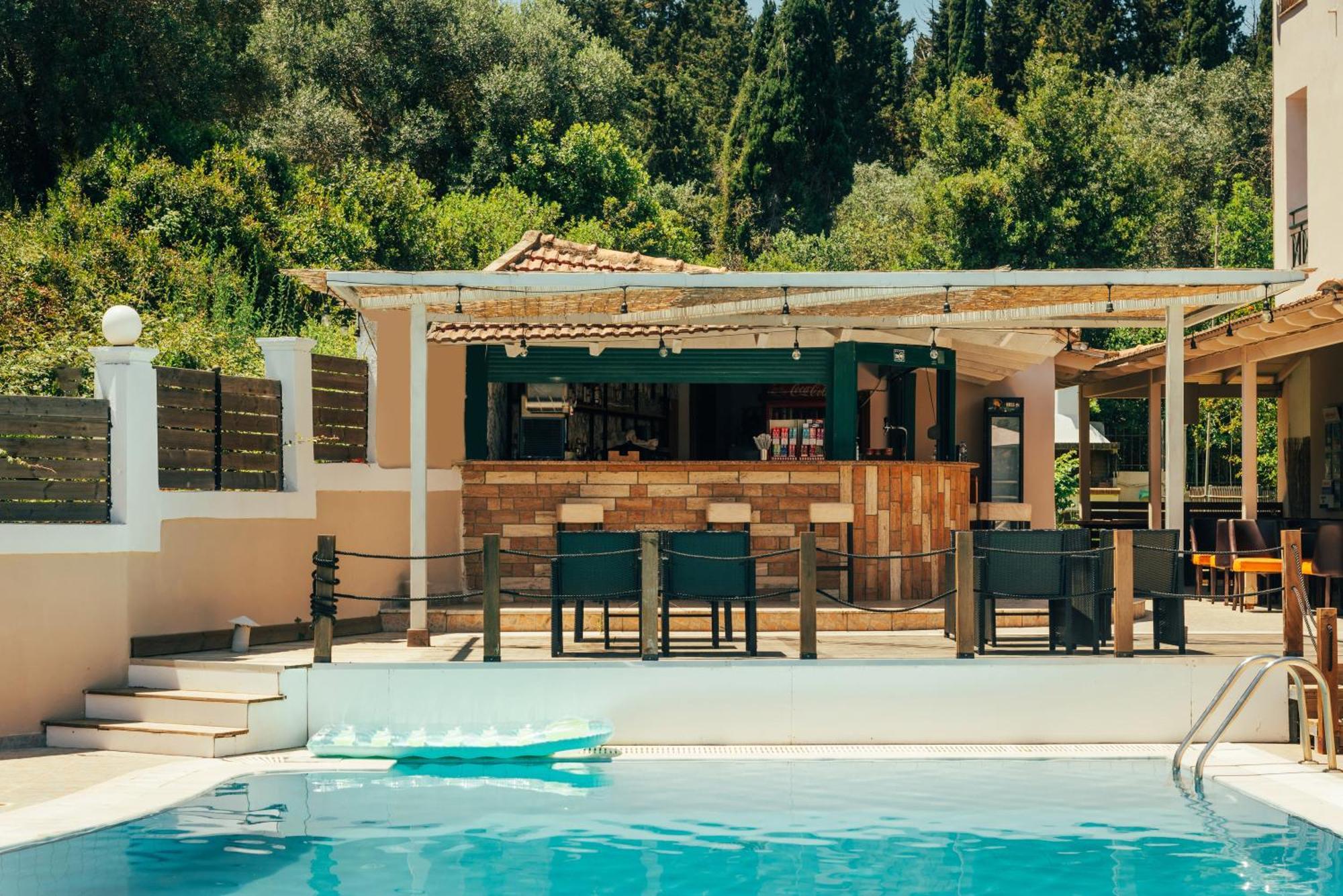 Aparthotel Kalypso Studio Resorts 2*